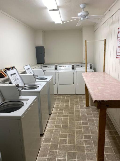 Perfect Location At The Beach! 1St Floor Unit ! Myrtle Beach Luaran gambar